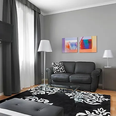 Ξενοδοχείο με διαμερίσματα Palace 4*