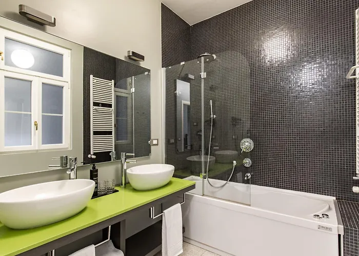 Palace Apartmanhotel Trieszt